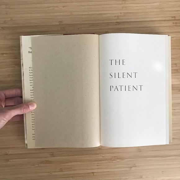 The Silent Patient by Alex Michaelides - Picture 9 of 11